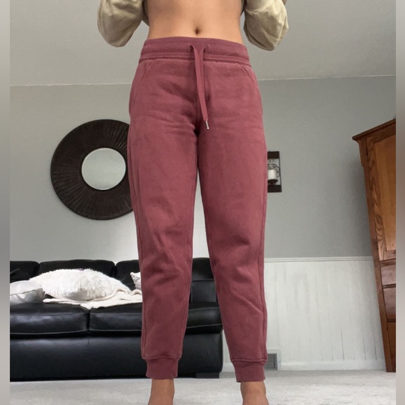 Lululemon scuba joggers - Picture 5 of 5